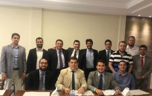 1ª Visita da AATAL à Santana do Ipanema, conversando e recebendo os pleitos dos advogados da região do Sertão alagoano.