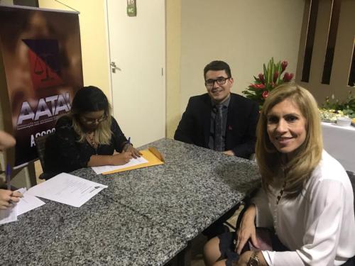 Momento de filiação da Dra. Fernanda Marinela, presidente da OAB/AL no triênio 2016/2018.